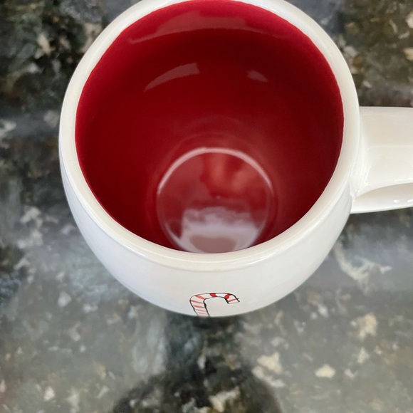 Rae Dunn Holiday Mug Set - Picture 12 of 13